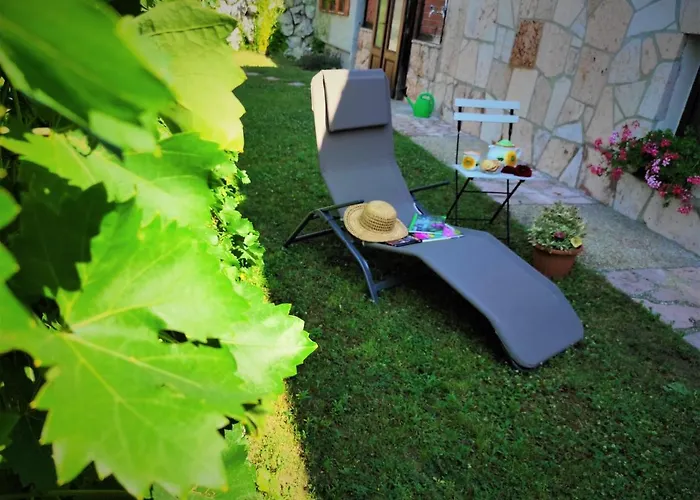 Apartment Kerti Lak Mór